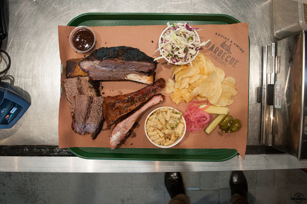 bovine and swine barbecue company platter