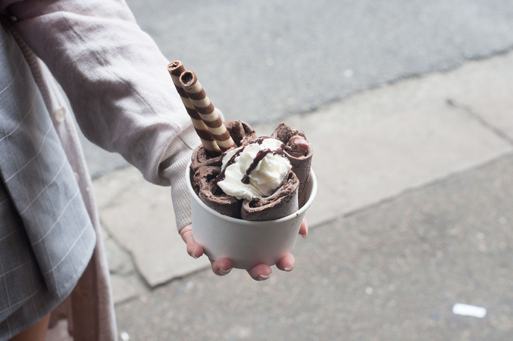 chocolate ice cream scrolls