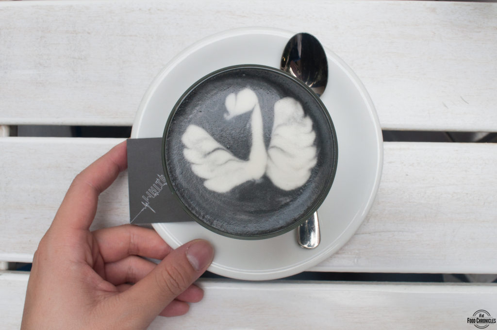 white mojo black latte